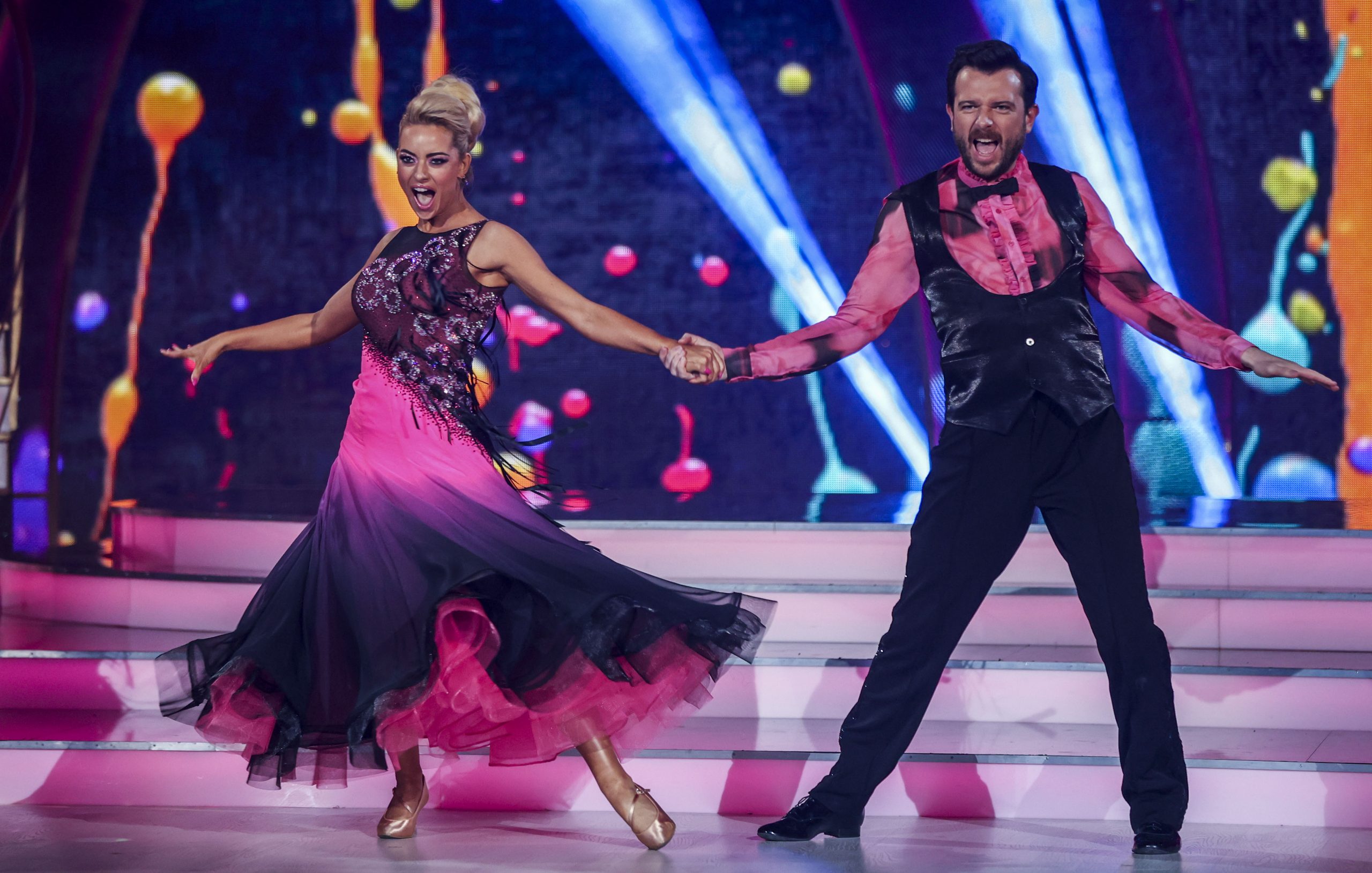 DWTS week 7 How all the celebs scored and who went home VIP Magazine