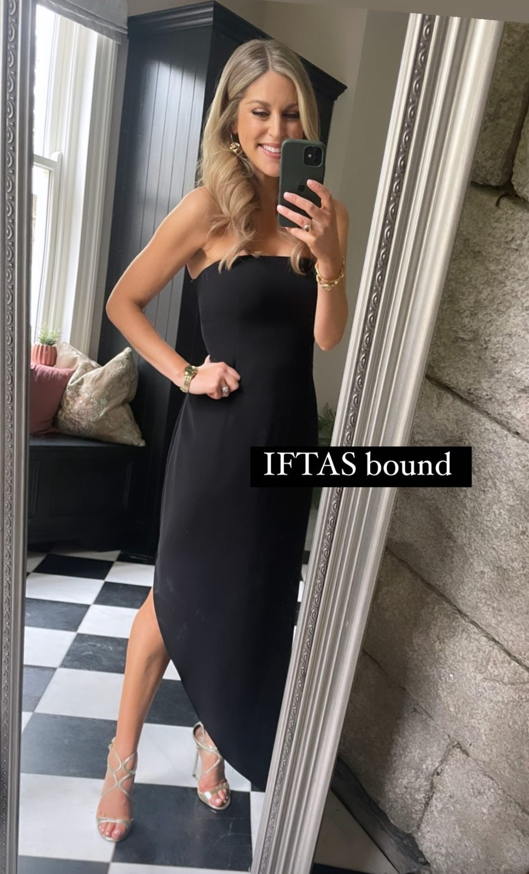 Amy Huberman brushes off IFTA wardrobe mishap