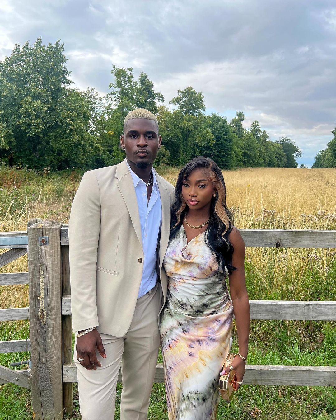 Dami Hope and Indiyah Polack wow as they attend friend's rural wedding ...