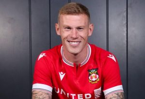 James McClean signs to Ryan Reynolds and Rob McElhenney's football club