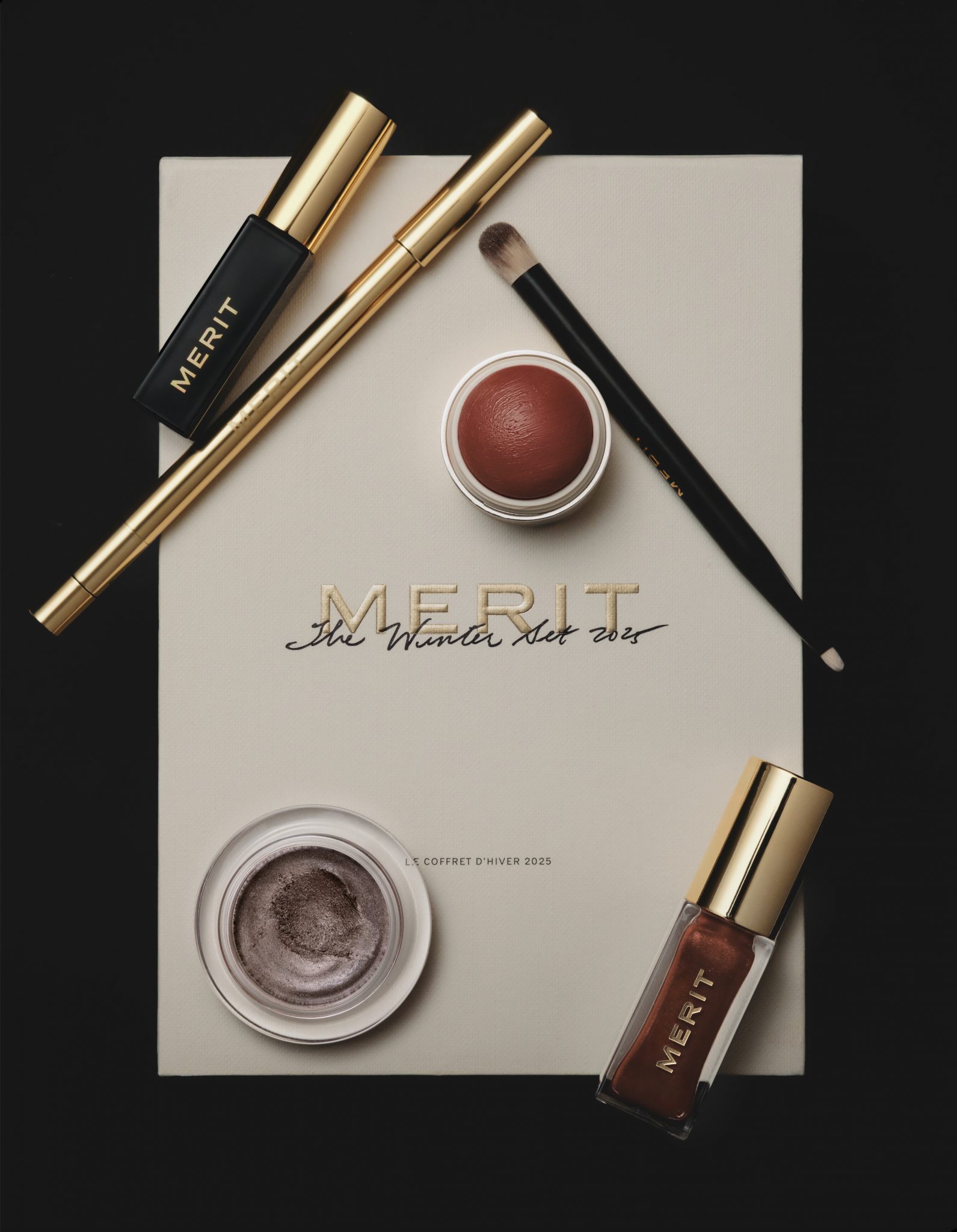 10 7 25 SHOT01 V6 VIP Magazine 10 7 25 SHOT01 V6 1591x2048