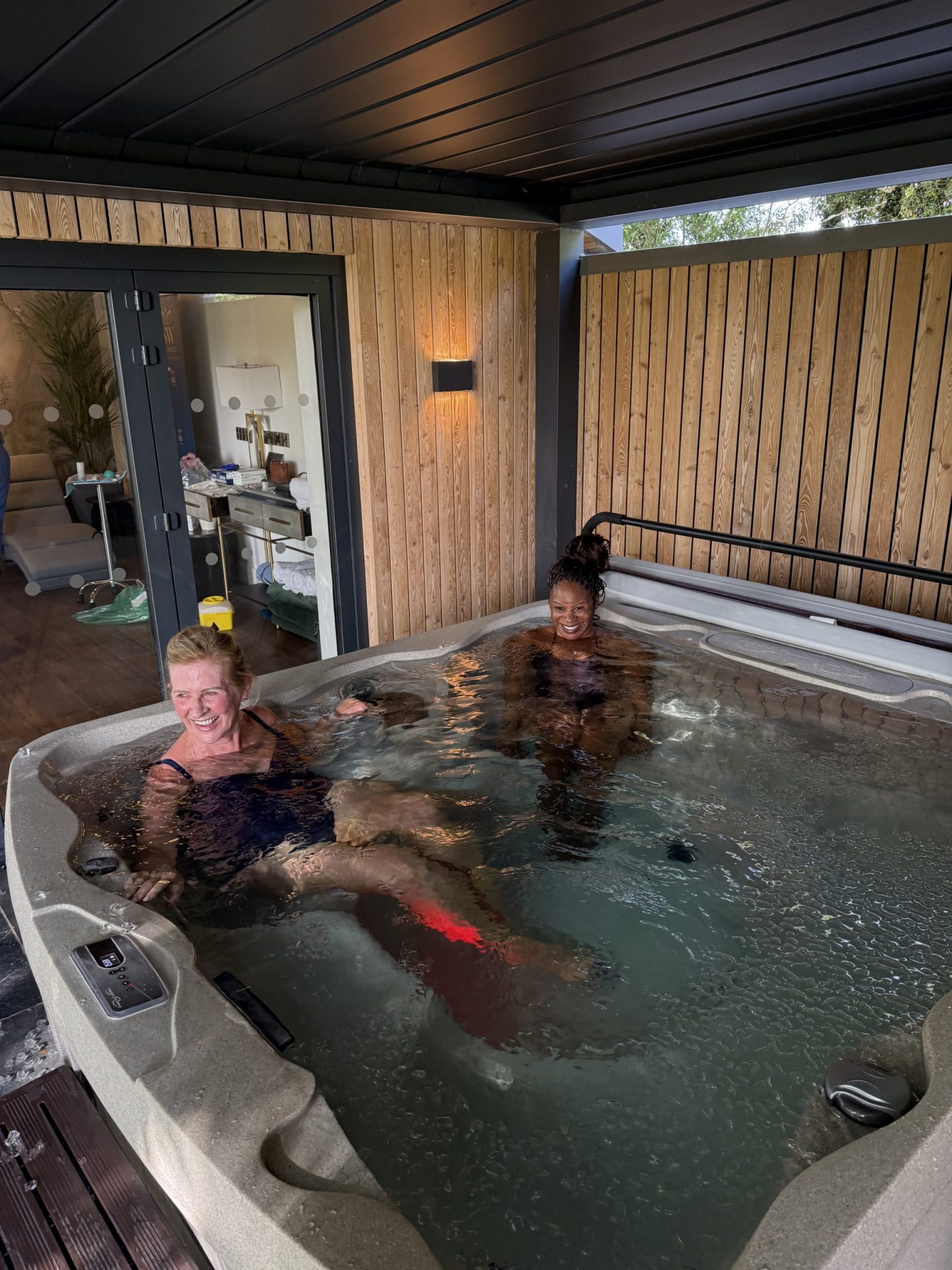 Led Ireland WIN: A weekend for two at Ireland's luxury longevity retreat worth € ...